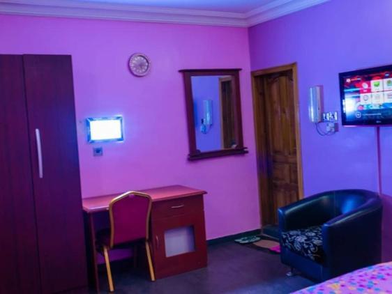 Hotel Esther Court à Akure Extérieur photo